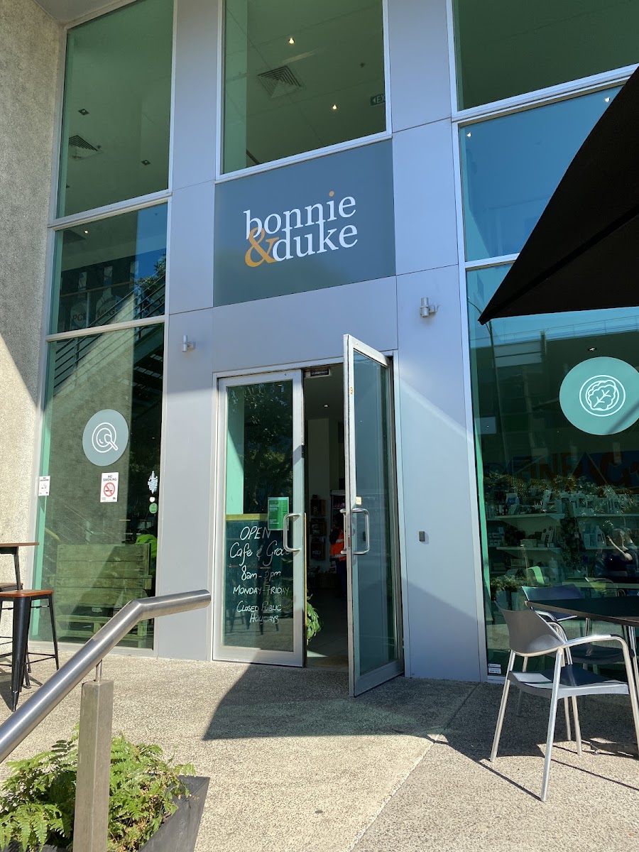 Bonnie & Duke Cafe And Grocer